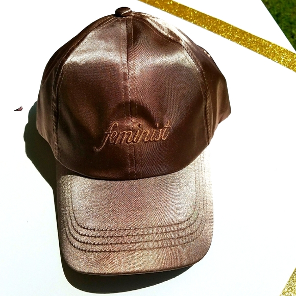 David and young feminist cap - Picture 1 of 7